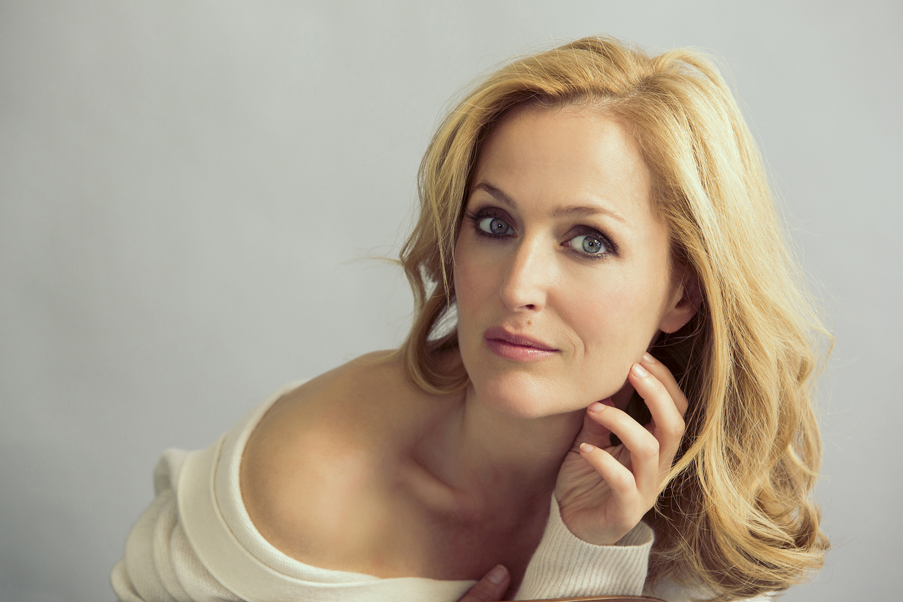 Gillian Anderson 105